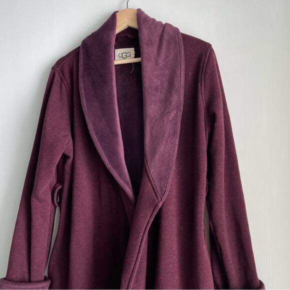 UGG Blanche II bathrobe size medium **missing belt - Picture 2 of 8